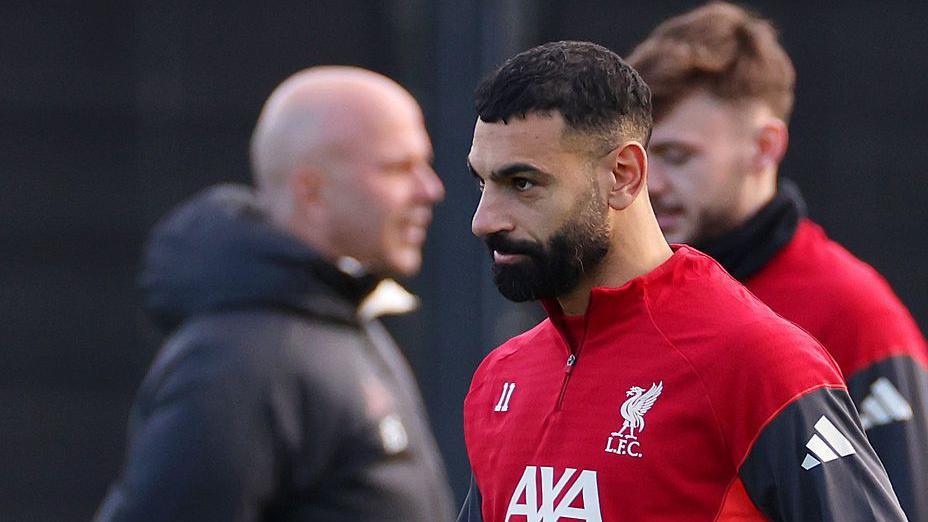 Mohamed Salah não aceita o seu papel como suplente no Liverpool